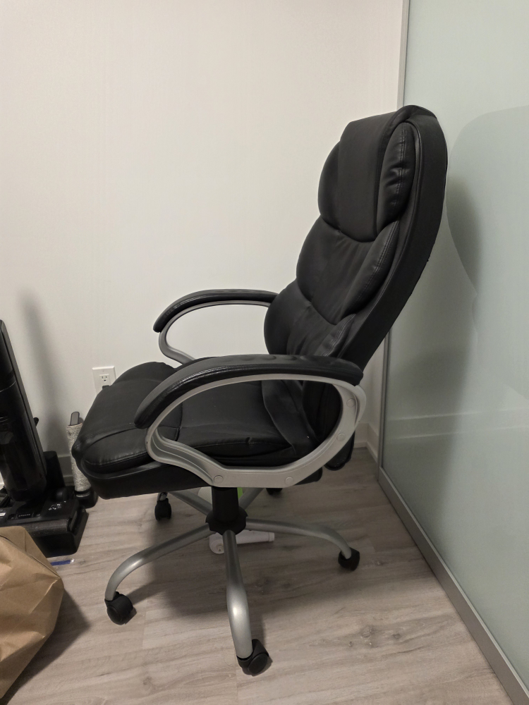Comfy Office Chair – $35, Must Go! - photo 2