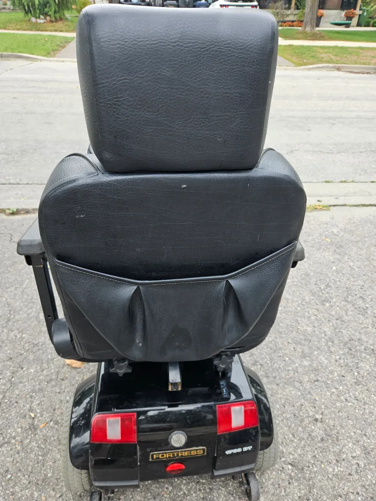 Fortress 1700 DT Mobility Scooter image indicator(5)