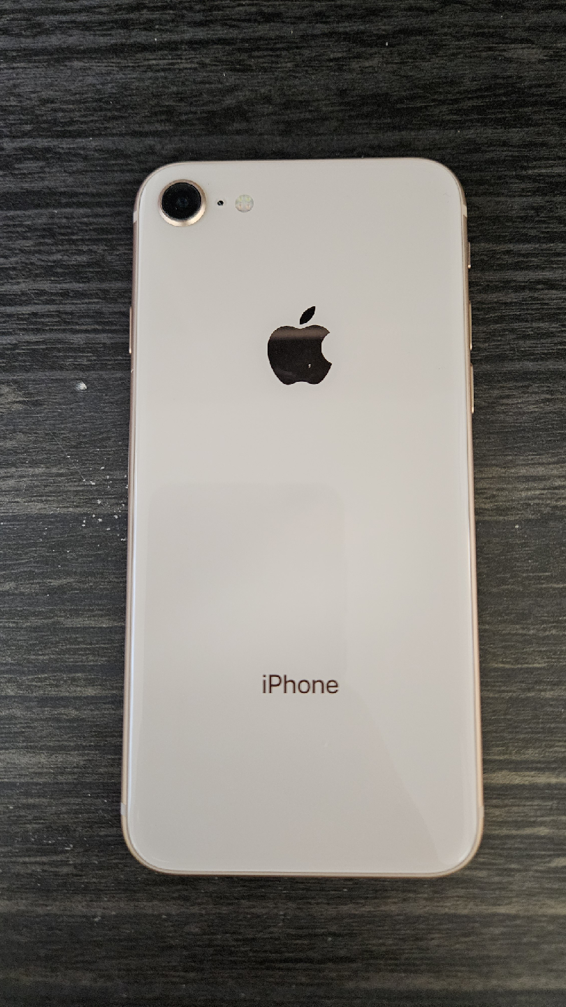 iPhone 8