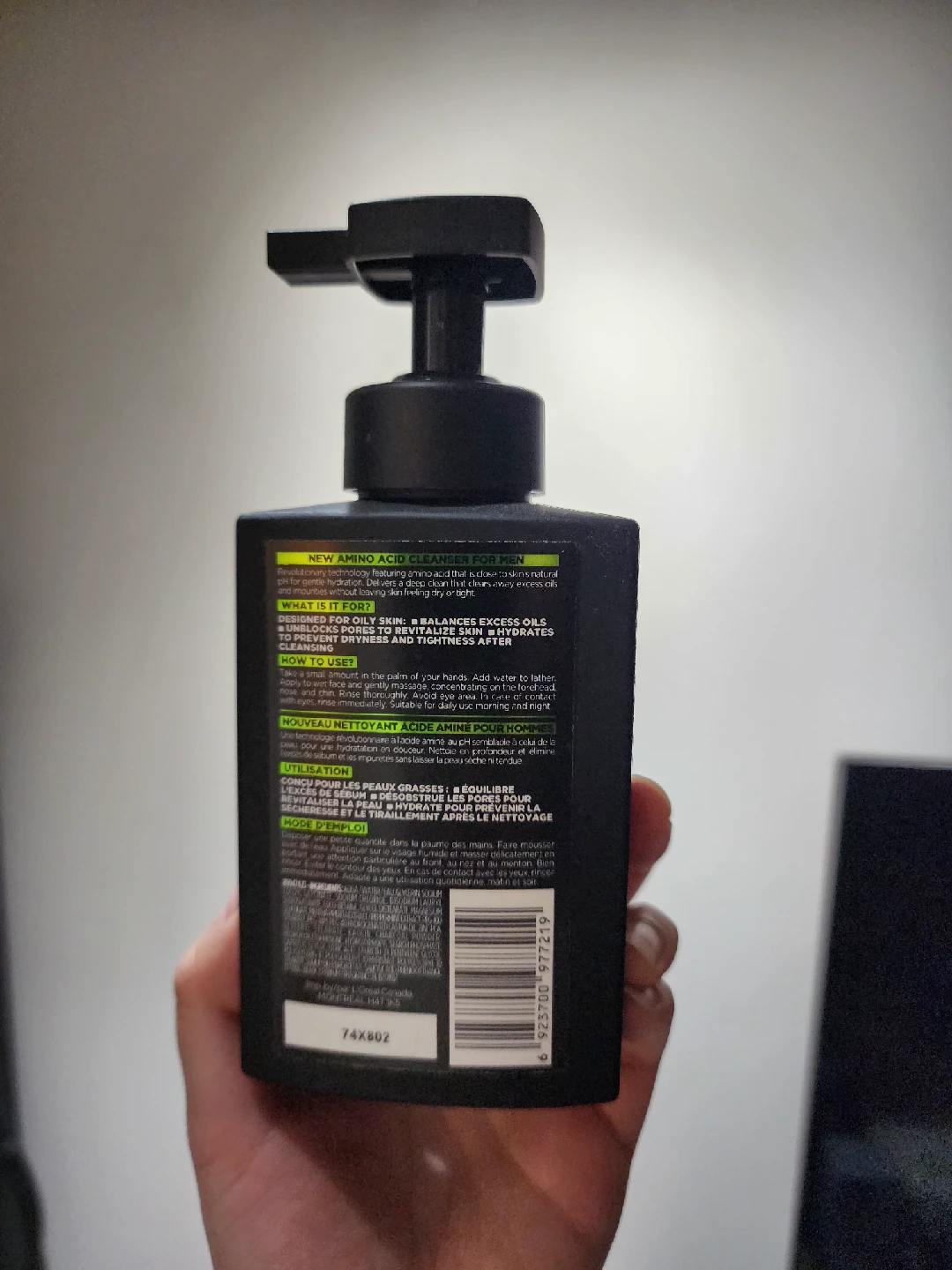 L'Oréal Men Charcoal Cleanser and Moisturizer - photo 4