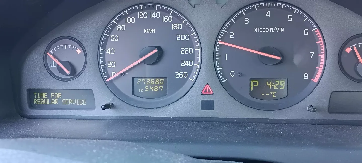 Volvo S60  AWD Car  cheap winter BEATER image indicator(2)