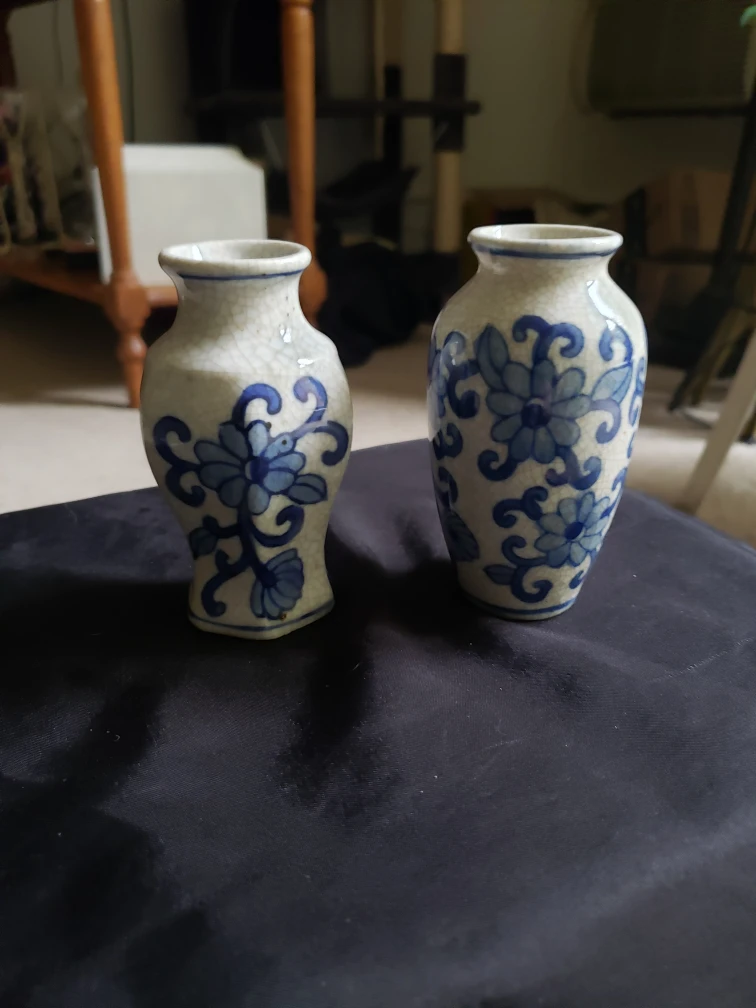 Collection of Decorative Vases - photo 4
