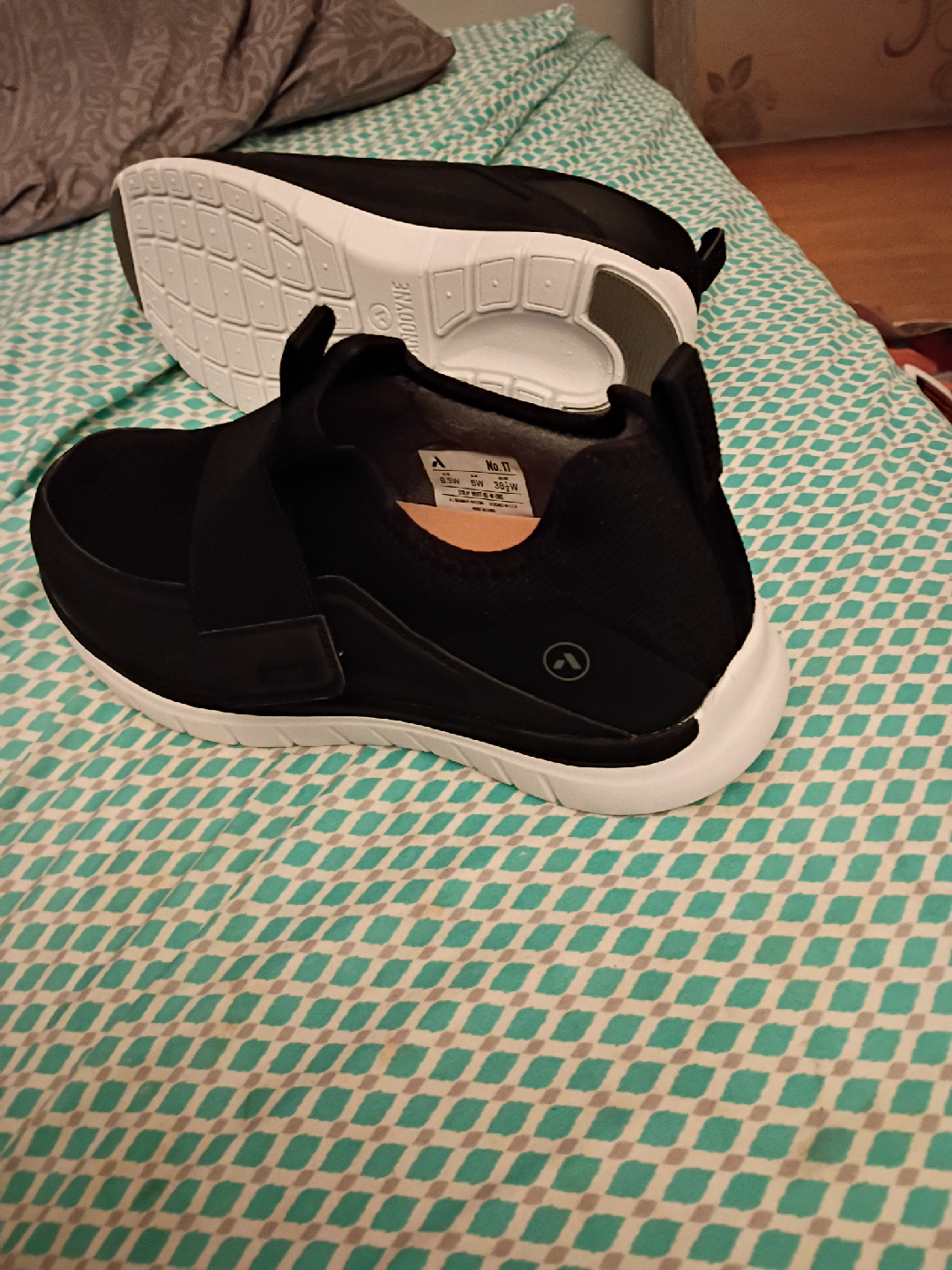 Anodyne No. 17 Black Shoes - US 8.5W - photo 3