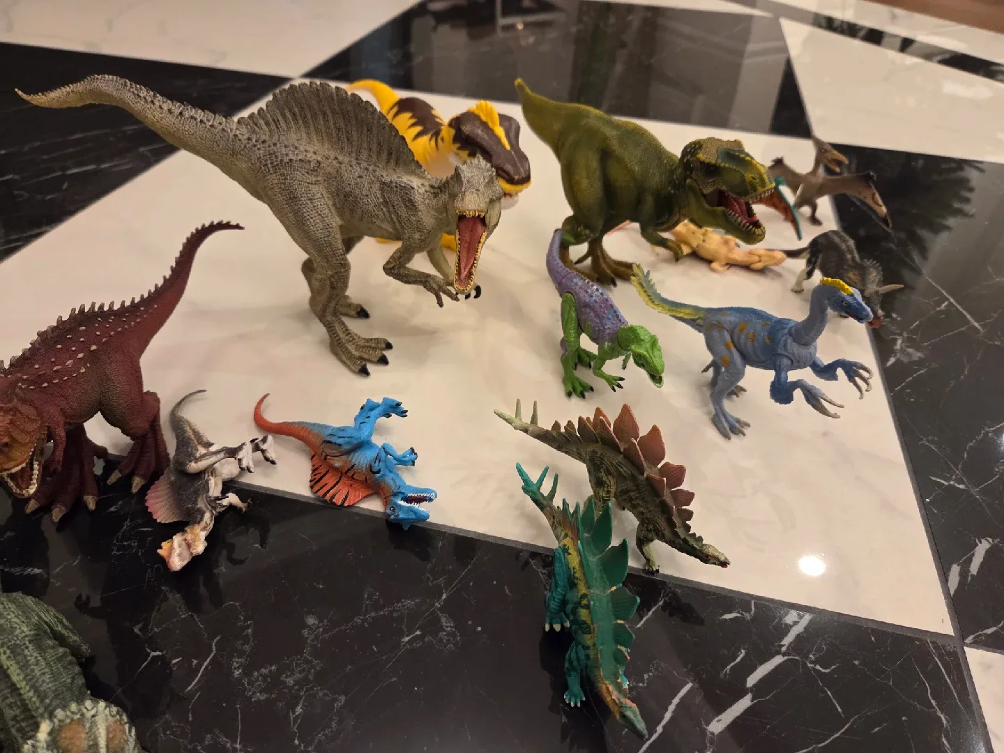Dinosaur Toy Figures - Assorted image indicator(5)