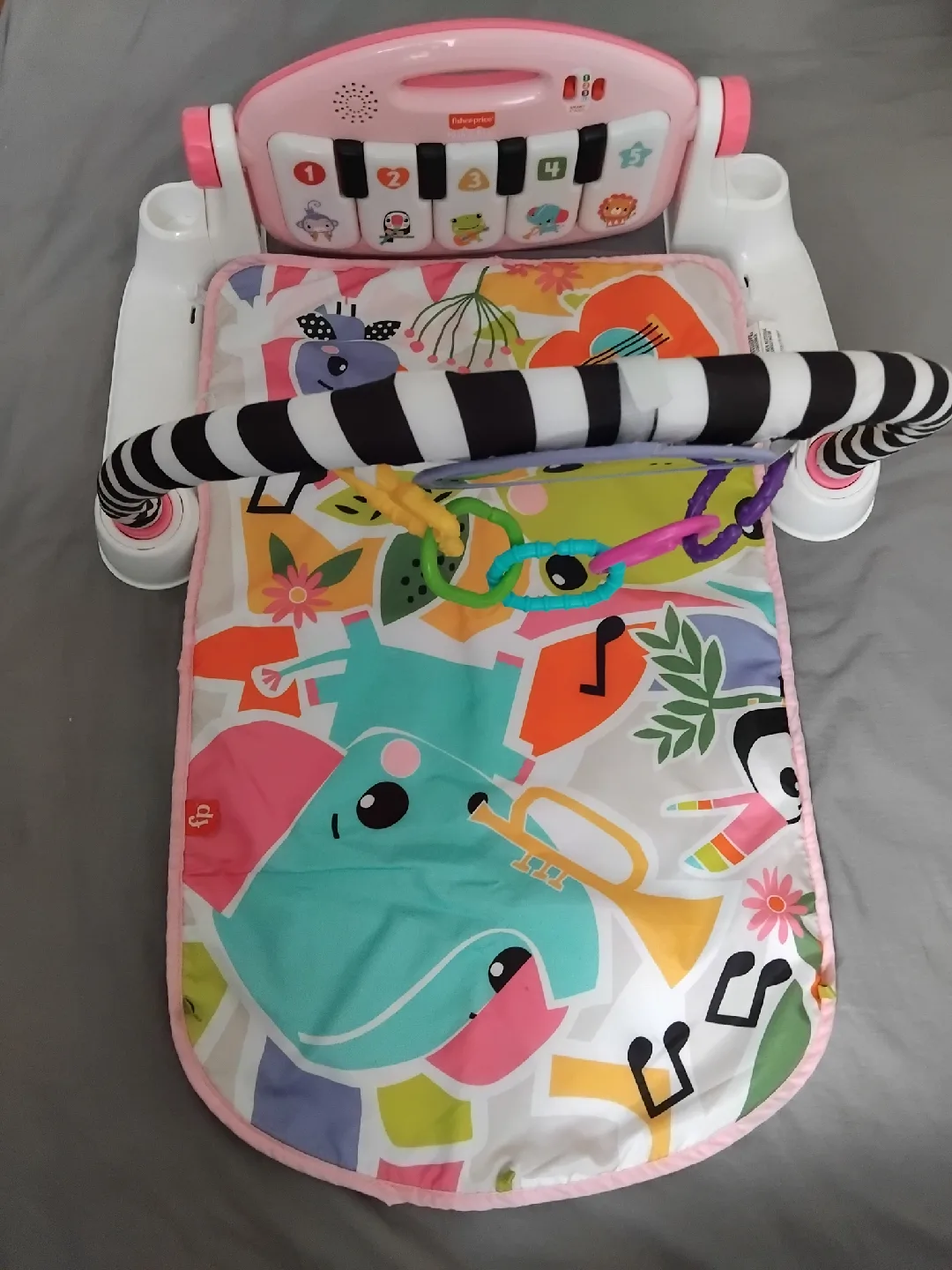 Fisher-Price Baby Playmat Deluxe Kick & Play Piano thumbnail