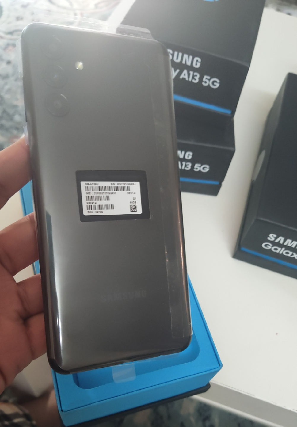 New Samsung Galaxy A13 5G - Black - photo 2