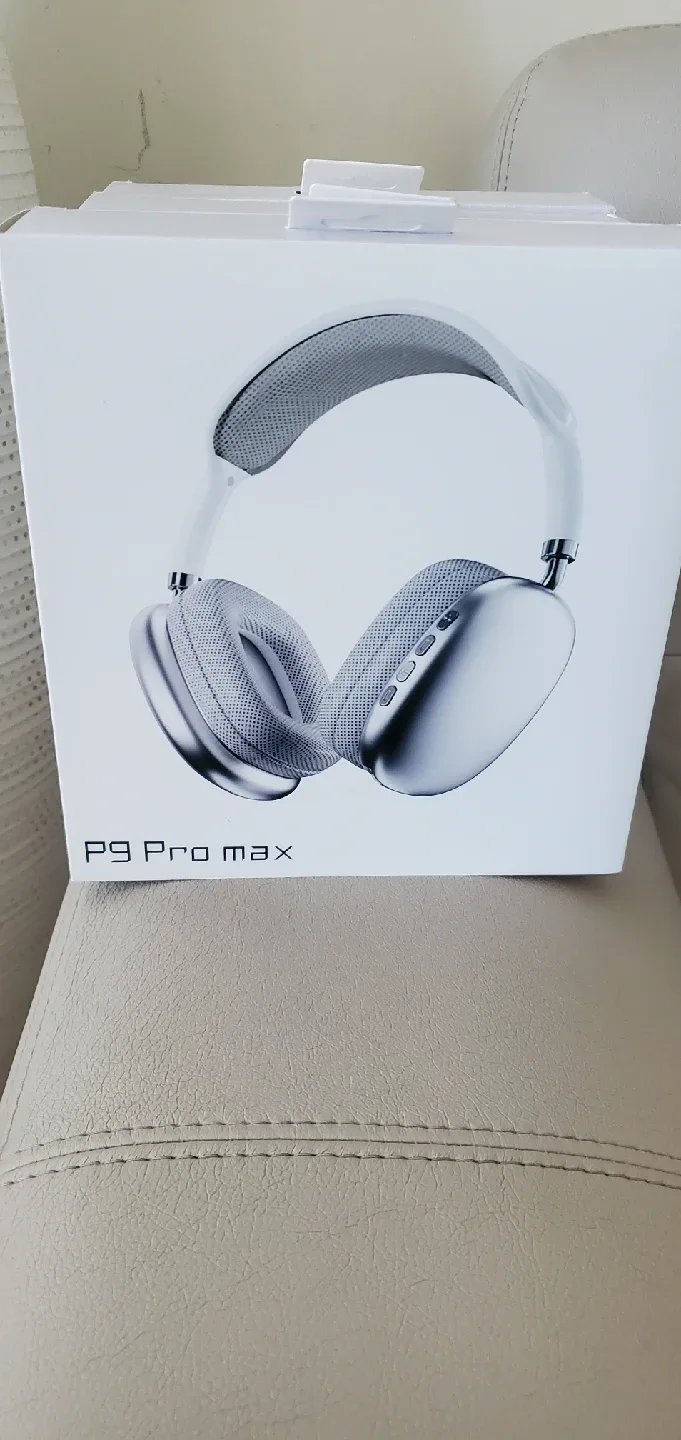 P9 Pro Max Headphones - New in Box image indicator(2)