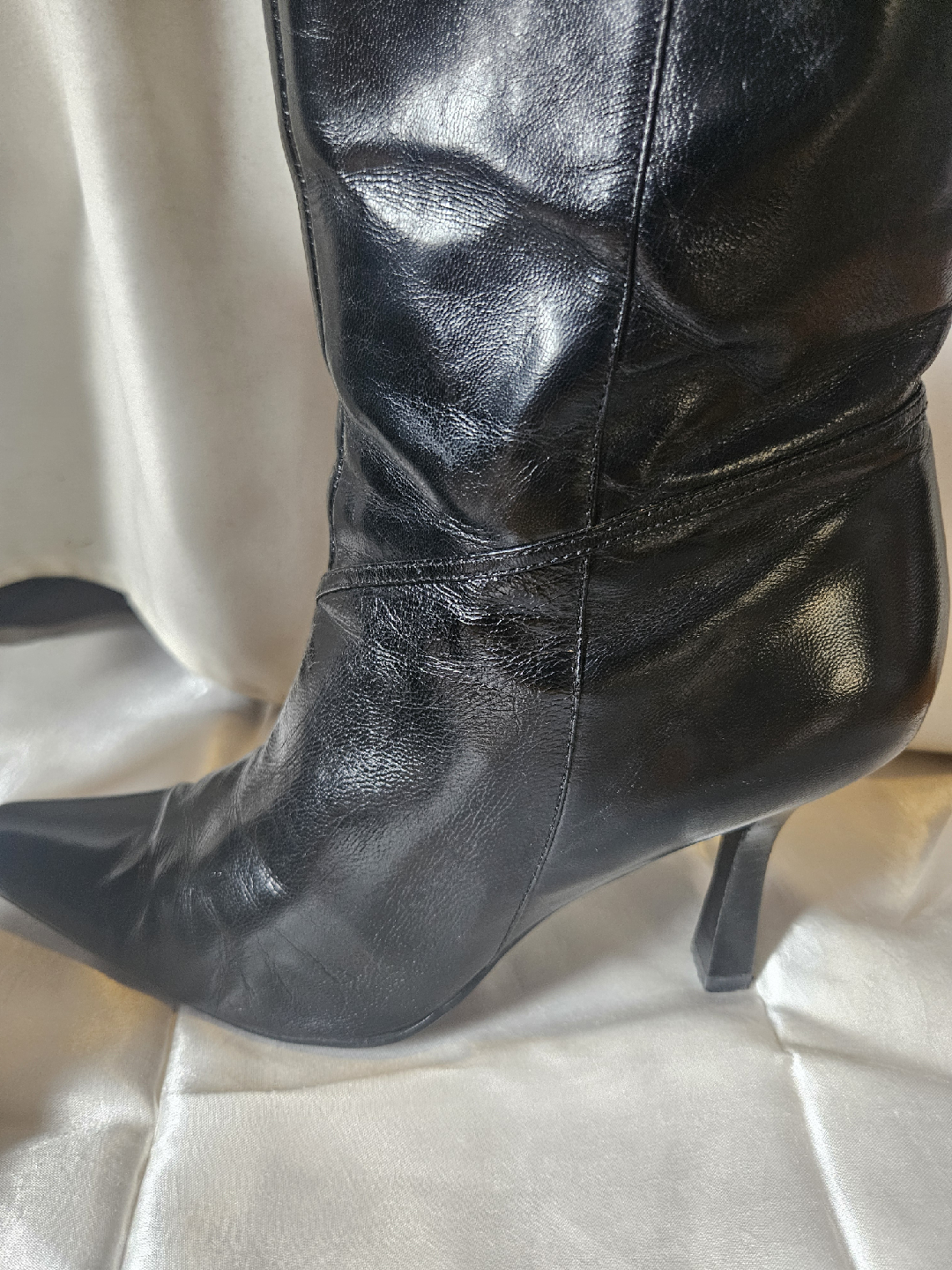 Katie & Kelly Elegant Black Boots - size 9 - photo 2