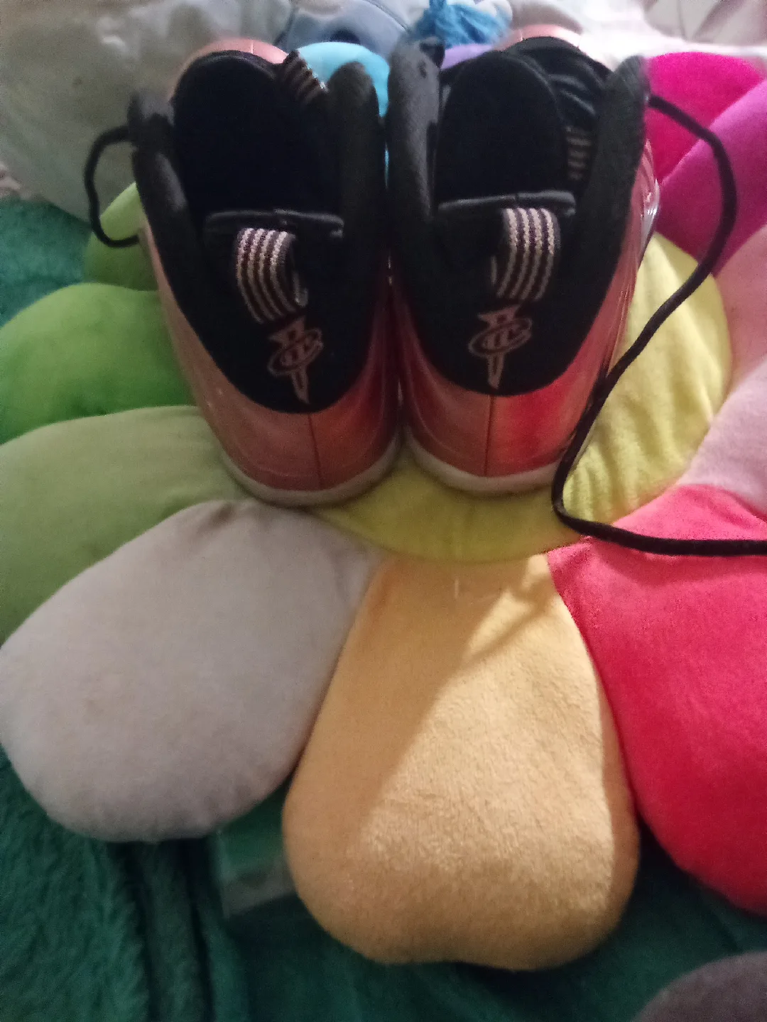 Nike Air Foamposite One Copper Black image indicator(3)