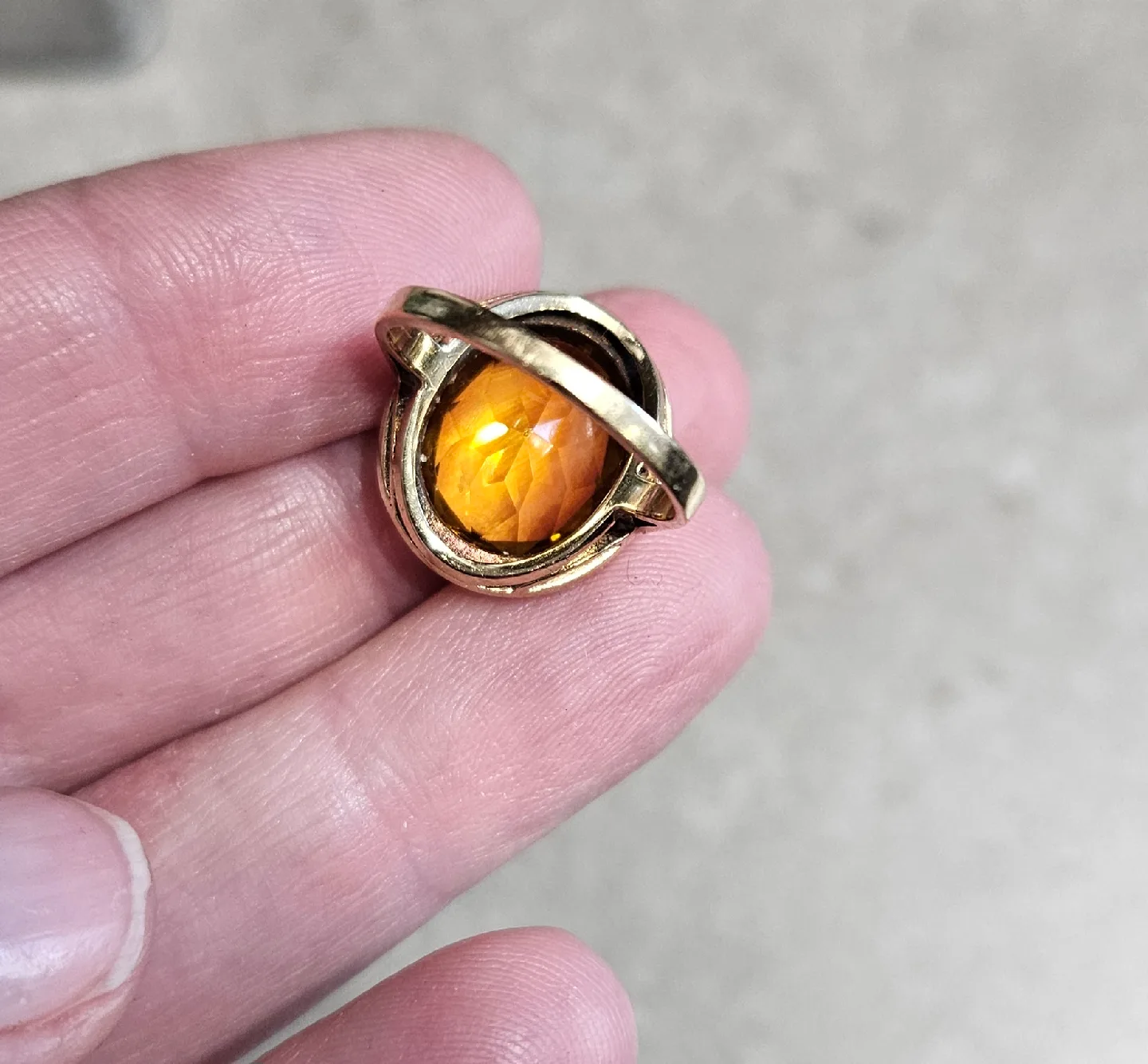 Vintage 10k and citrine ring image indicator(2)