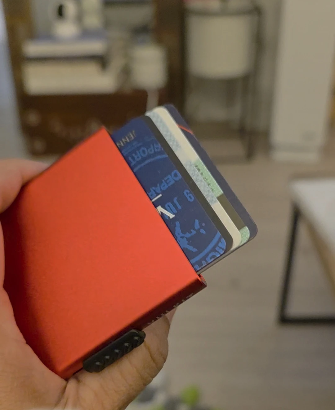 VULKIT Minimalist Slim Metal Credit Card Holder - Red