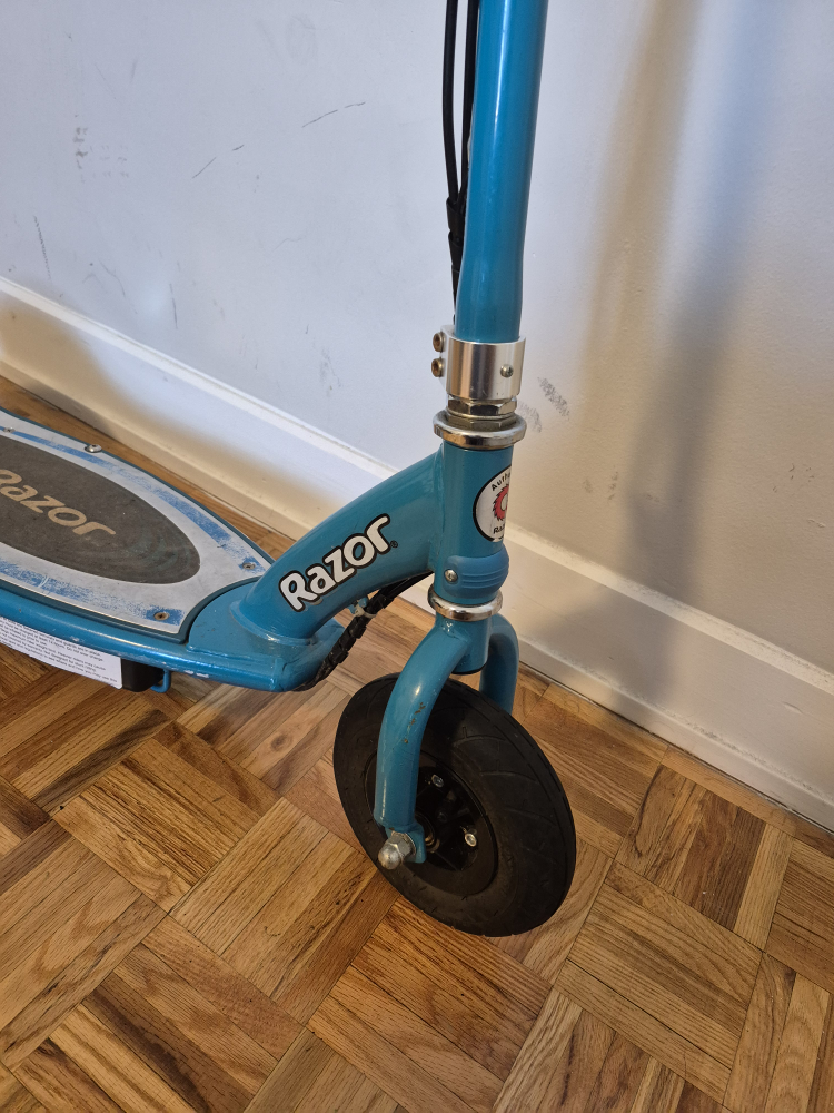 Razor E200 Electric Scooter - Blue - photo 2