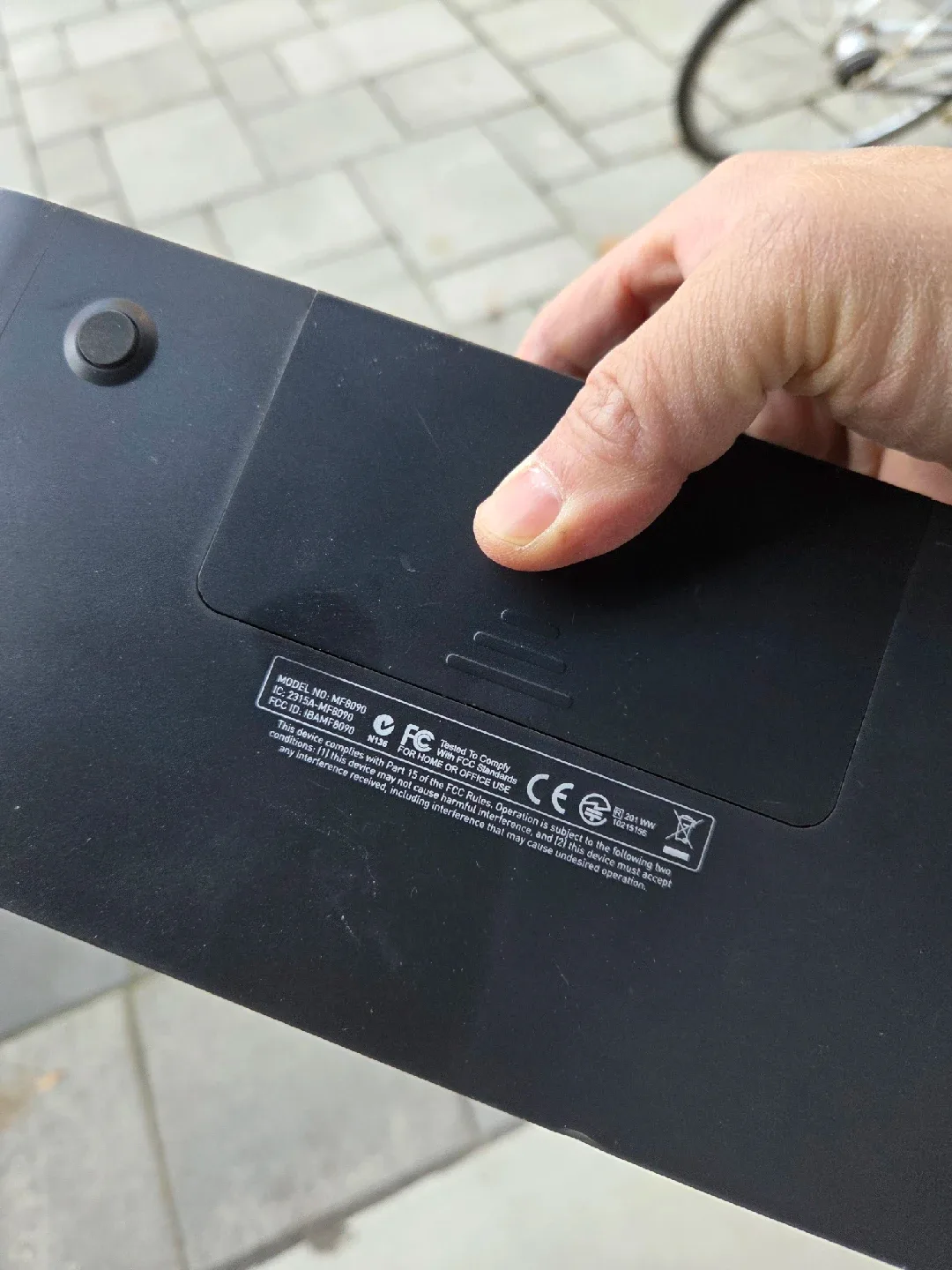 Creative D100 Wireless Bluetooth Speaker image indicator(2)