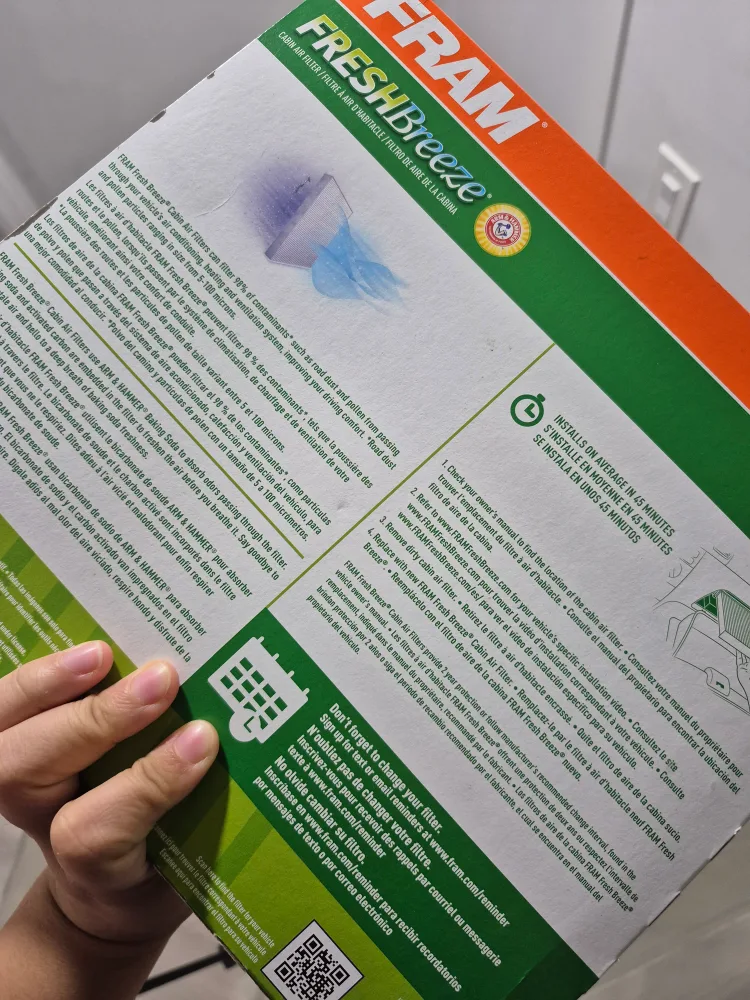 FRAM FB Cabin Air Filter CF11809 with Arm and Hammer Baking Soda image indicator(3)