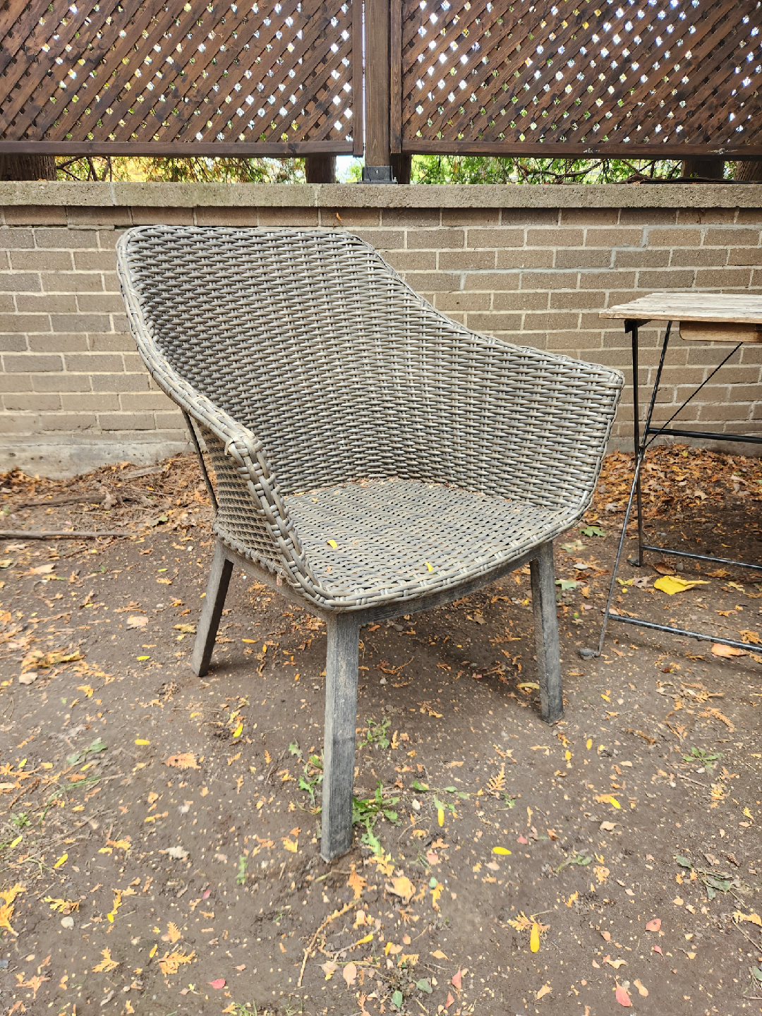 Outdoor Patio Table and Chairs - photo 3