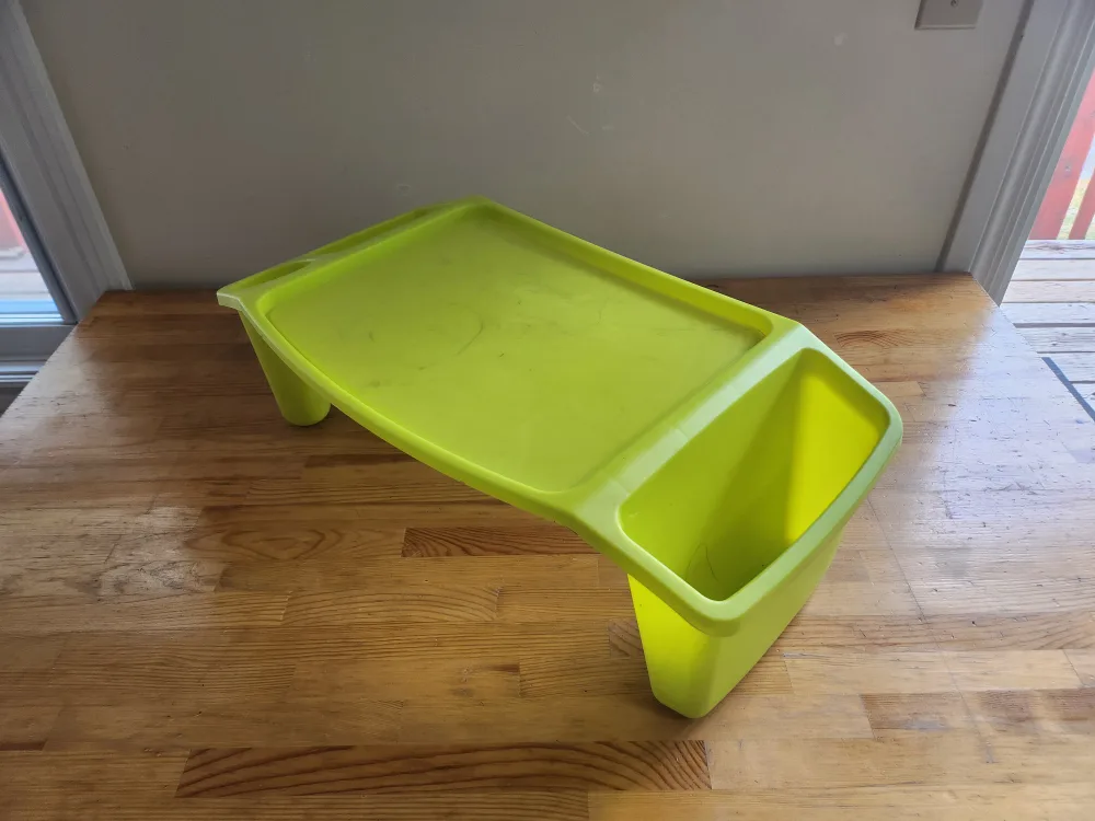 Green Kids Lap Desk image indicator(2)