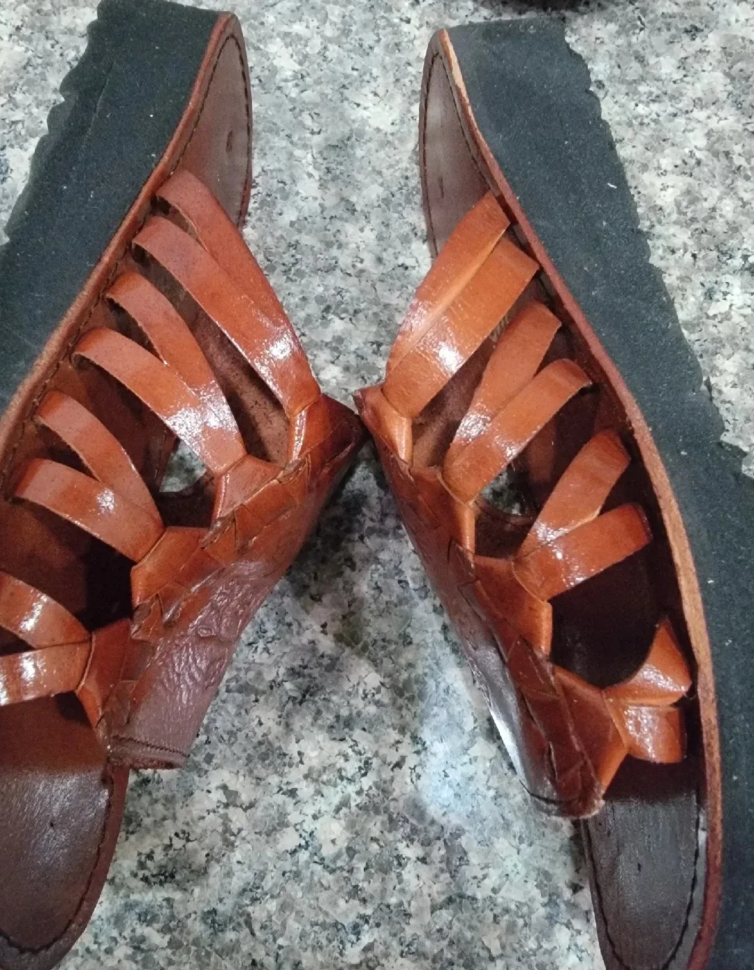 D'Santy Brown Leather Sandals - Size 4 image indicator(2)