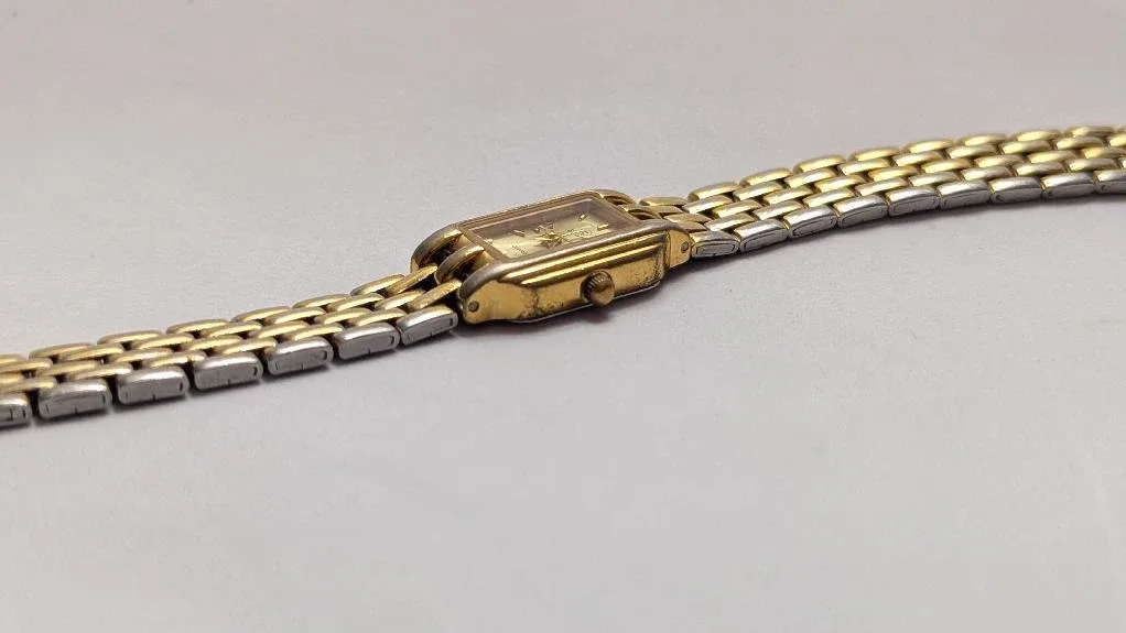 VINTAGE 80s Elgin Quartz Two-Tone Watch / Rectangular image indicator(5)