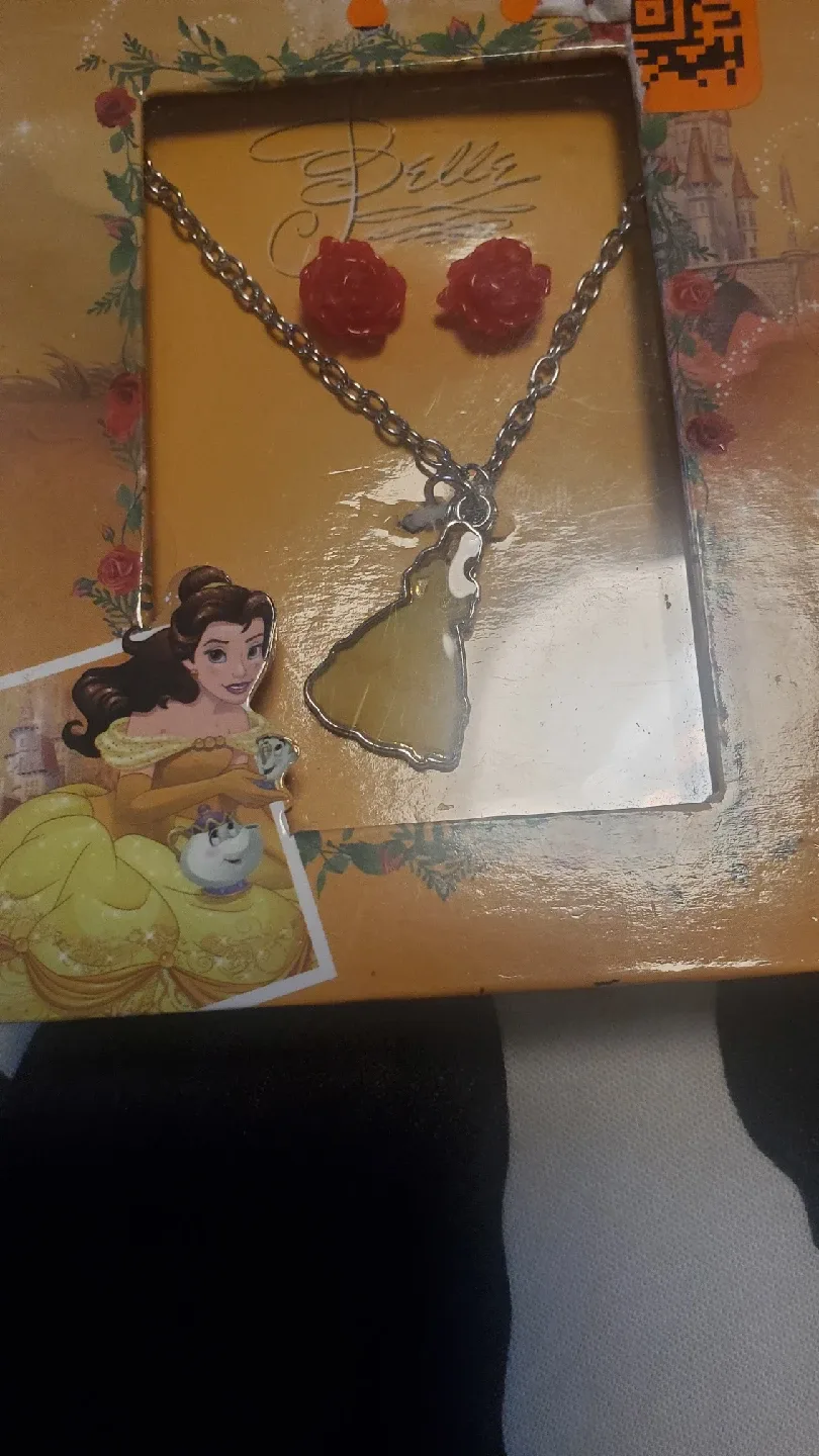 Disney Bella Beauty & the Beast Necklace & Earrings Set image indicator(2)