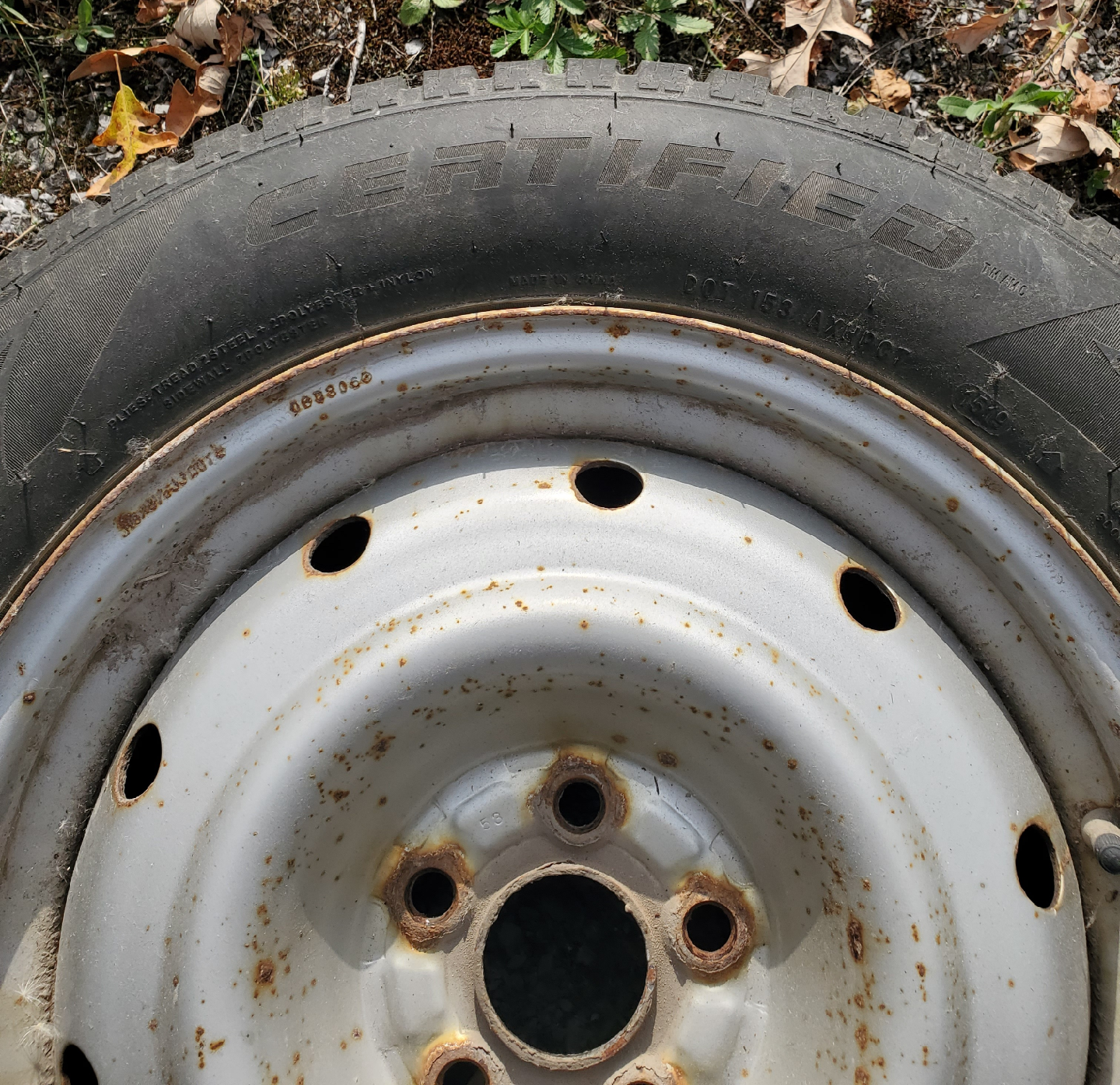 Certified Ertrek 215/60R16 Tires and rims - photo 4