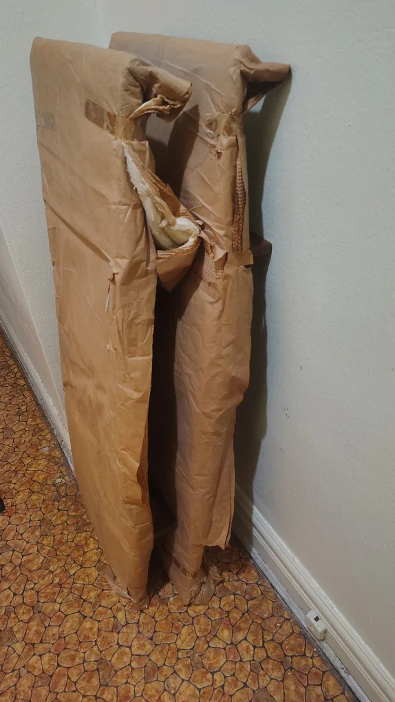 Ethan Allen Drop Leaf Table - Round to Oval image indicator(5)