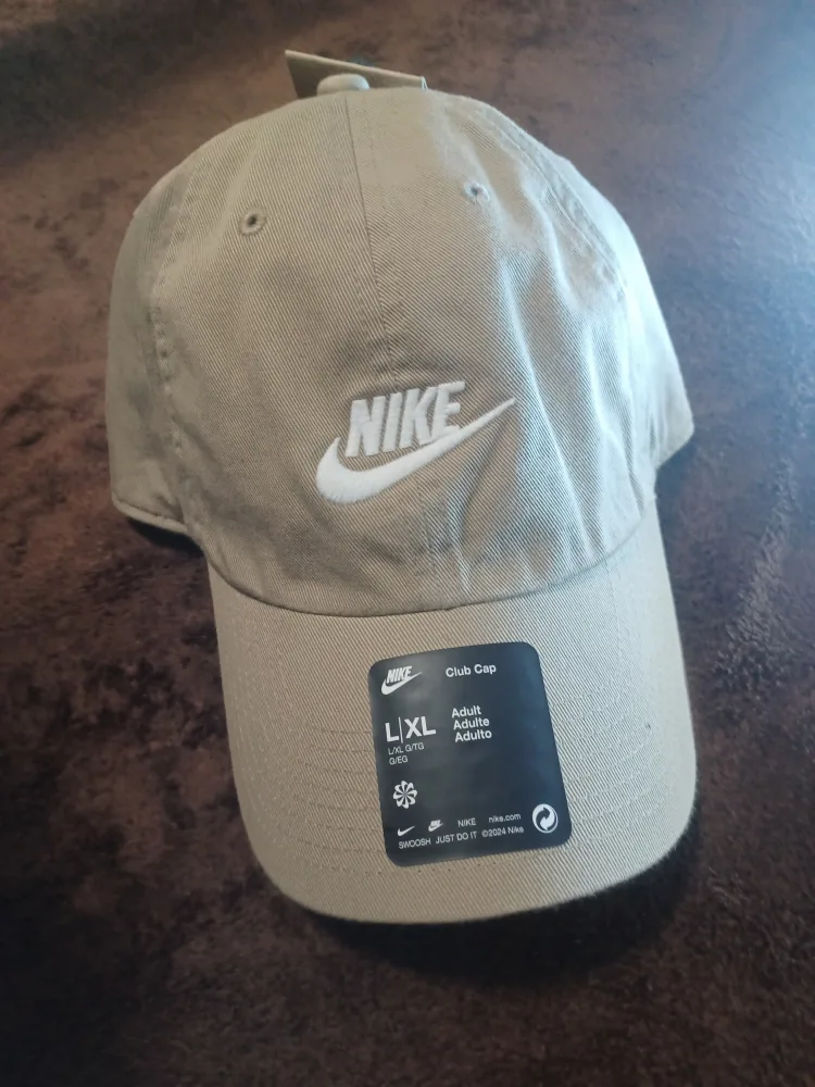 nike hats image indicator(3)
