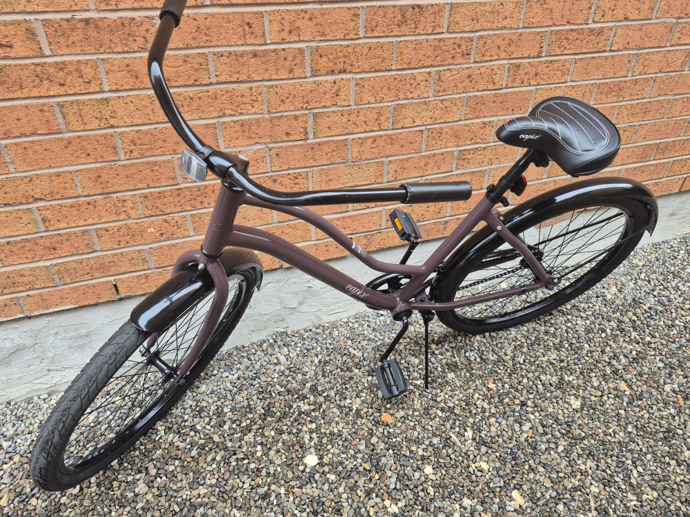 Capix Cruiser Bike - Great Brand *NEW* Condition! - photo 2