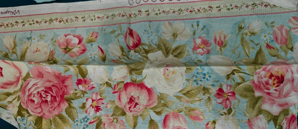 Second Sewing Kit with Fabric, Ribbons, Buttons image indicator(9)