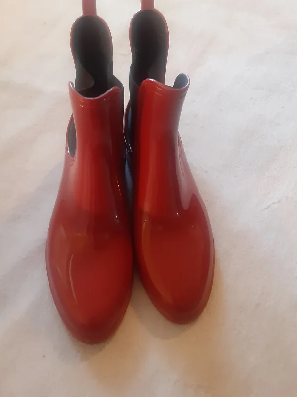 Lemon Jelly Red Boots image indicator(10)