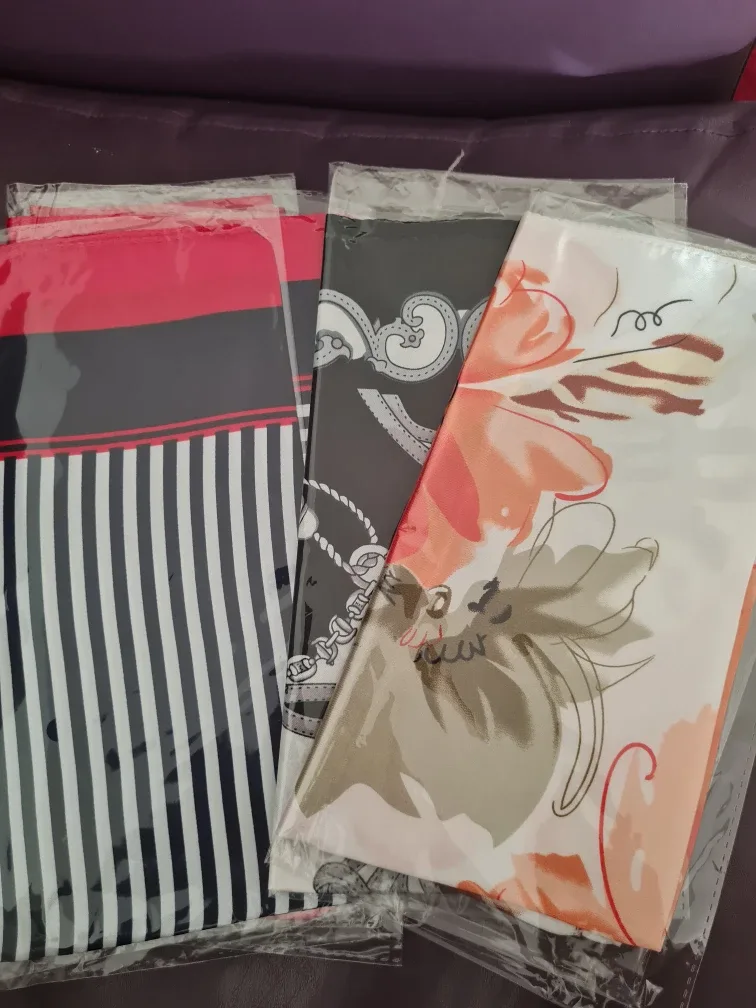 Assorted New Scarves - Set of 12 🥕 image indicator(3)