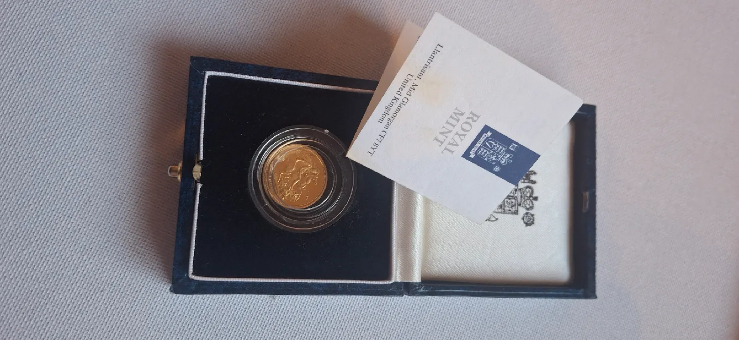 1992 Gold Proof Half-Sovereign Coin image indicator(7)