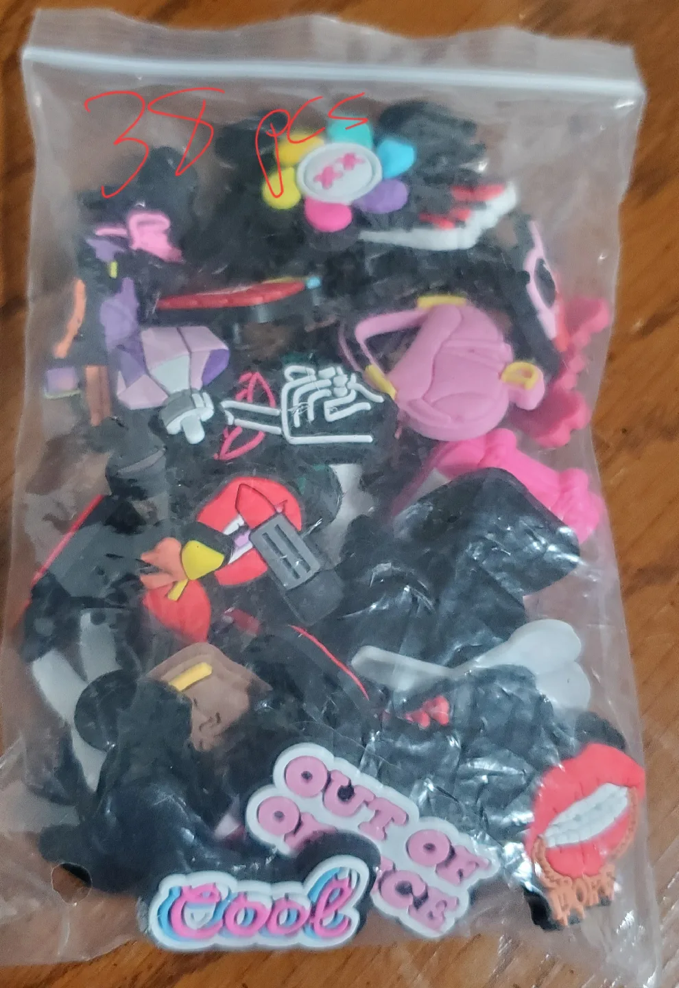 35 Pcs Croc Shoe Charms image indicator(3)