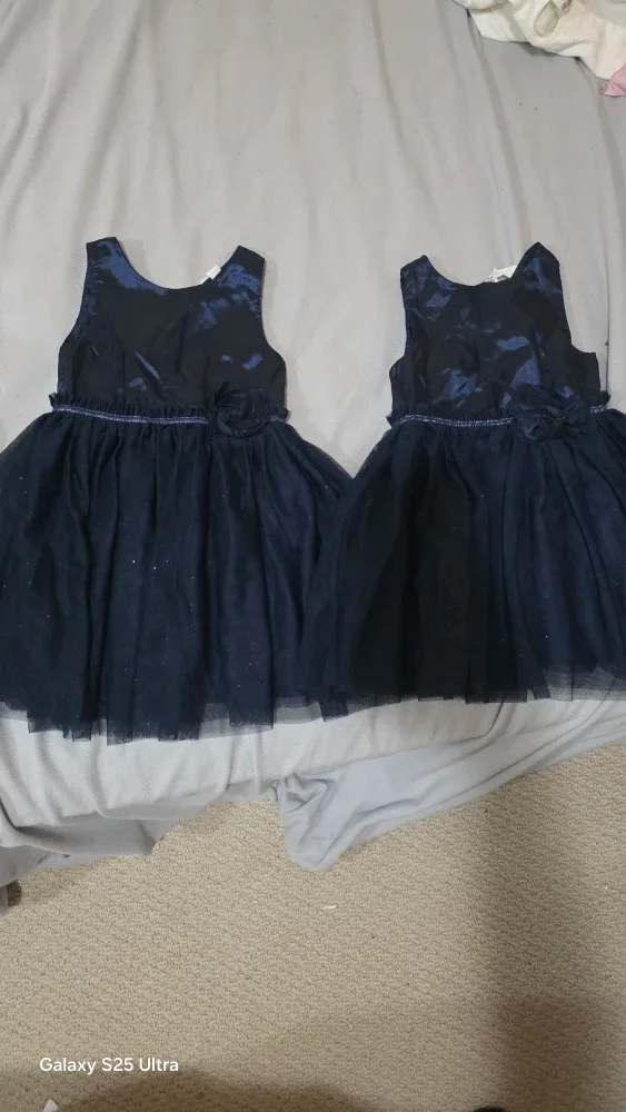 H&M Girls Navy Blue Dress (2dress) - Size 3T image indicator(2)