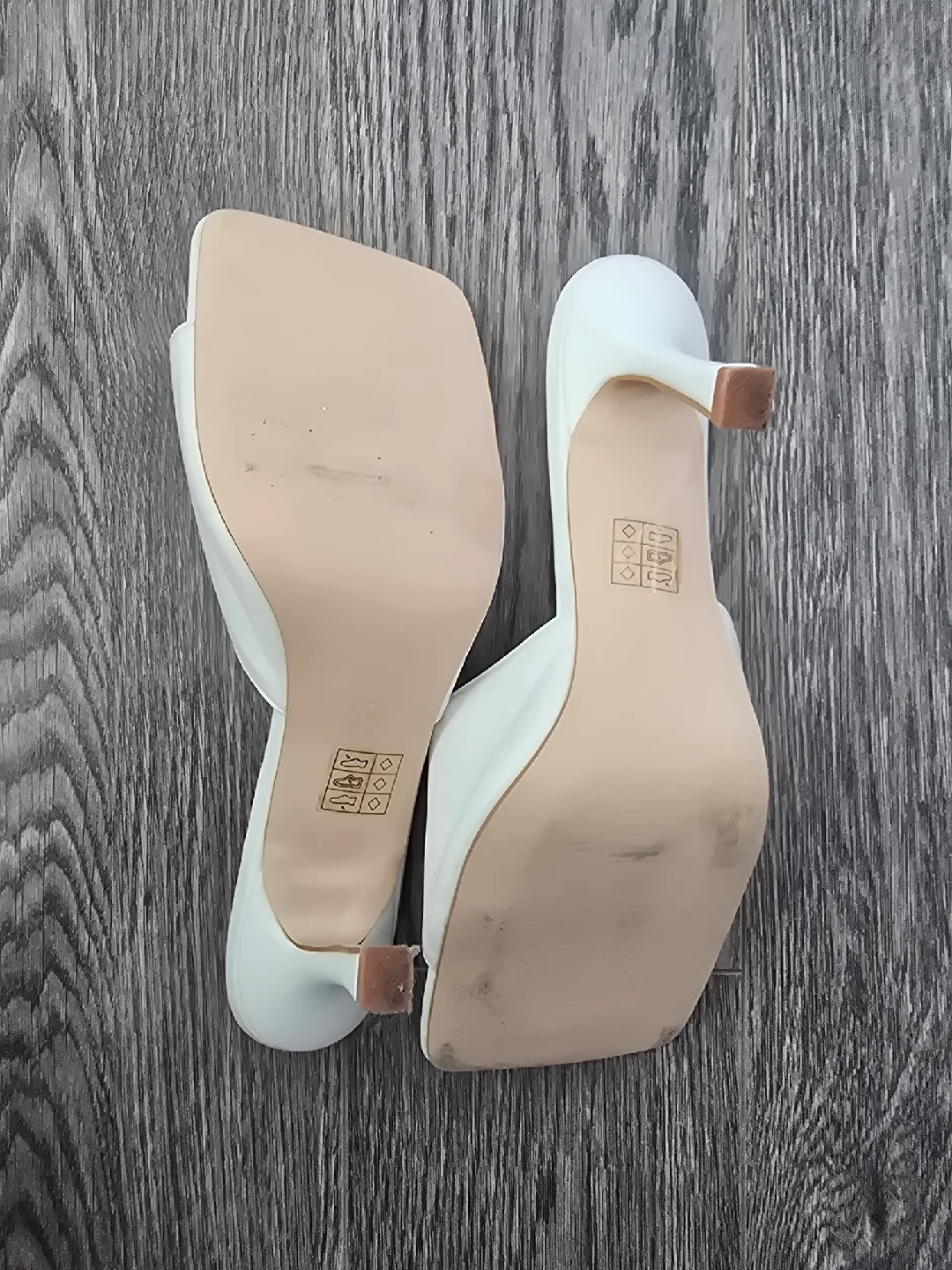 Public Desire White Heels image indicator(4)