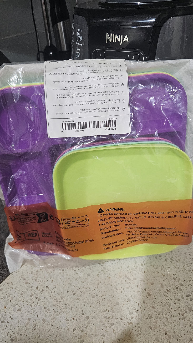 🥕Kids Divided Suction Plates - Set of 8 NEW.