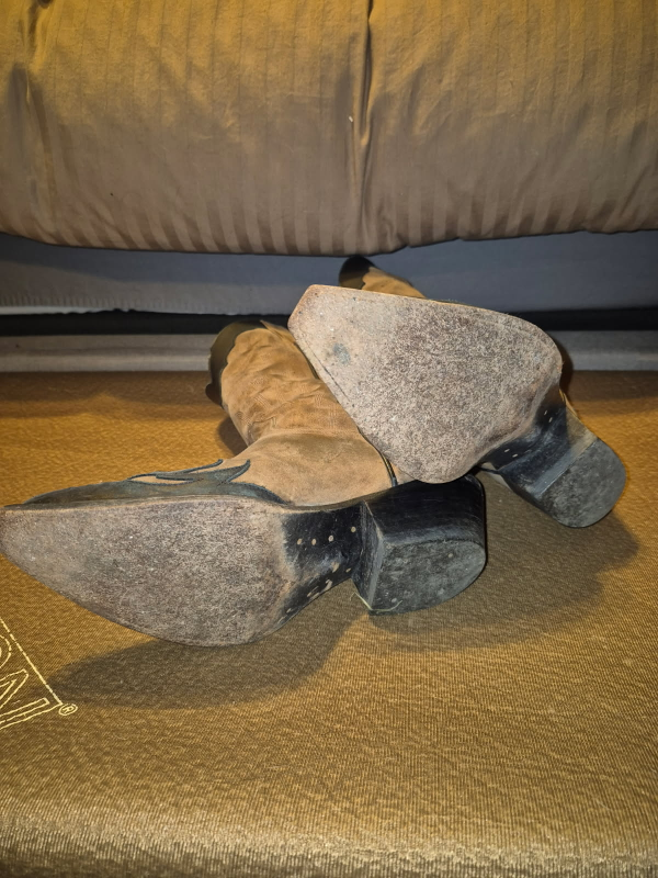 Cowboy Boots - Should fit 8 - photo 2