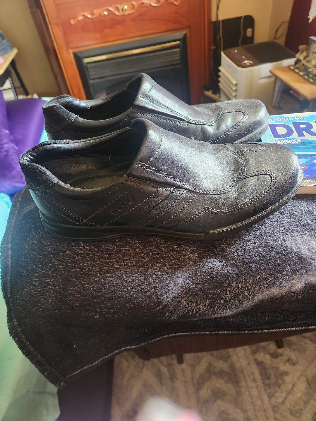 Ecco Black Leather Slip-On Shoes - photo 2