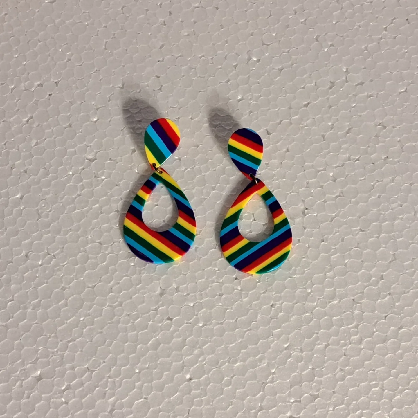 Rainbow stud/dangle earrings 🥕 thumbnail