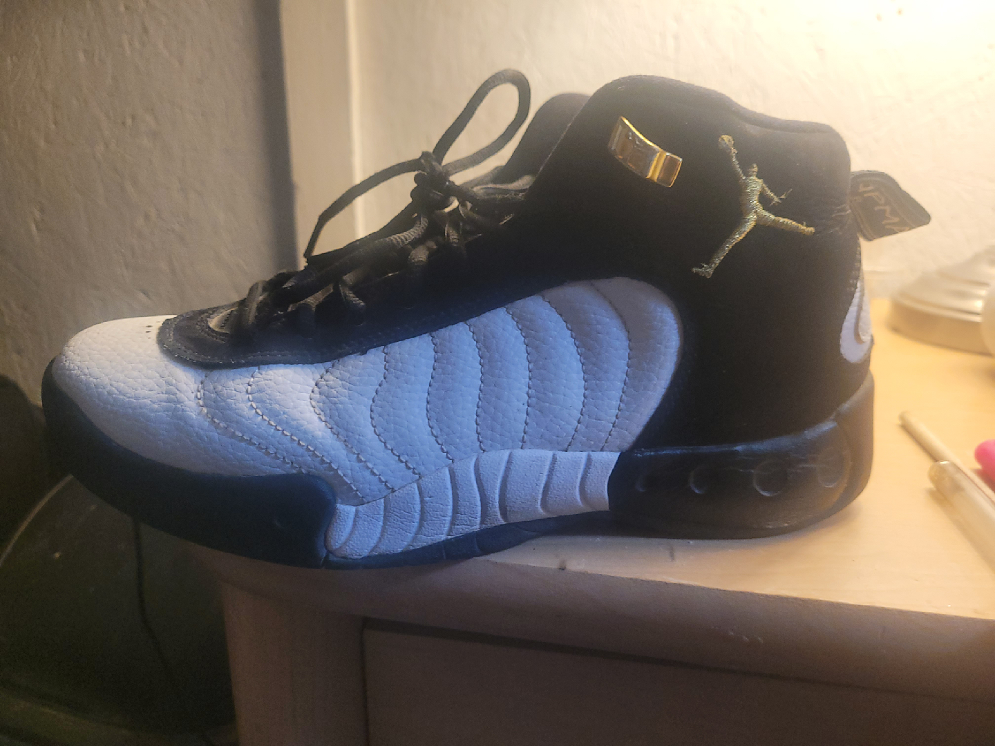 Jordan Jumpman Team FBI Basketball Shoes
