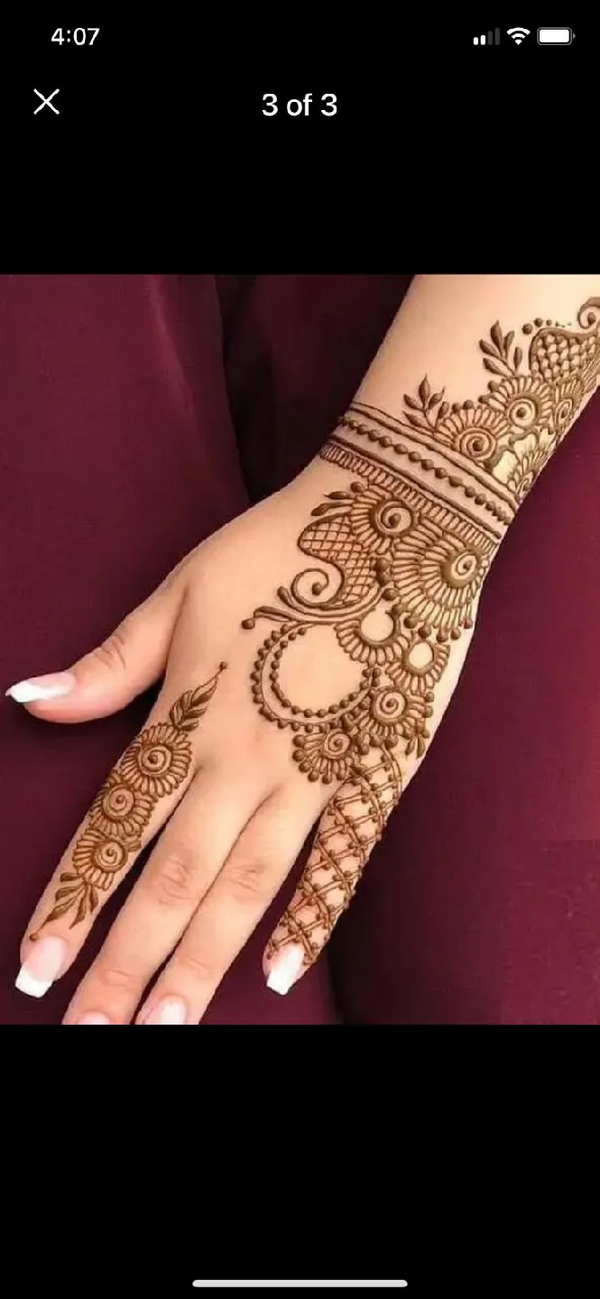 Henna tattoos image indicator(3)