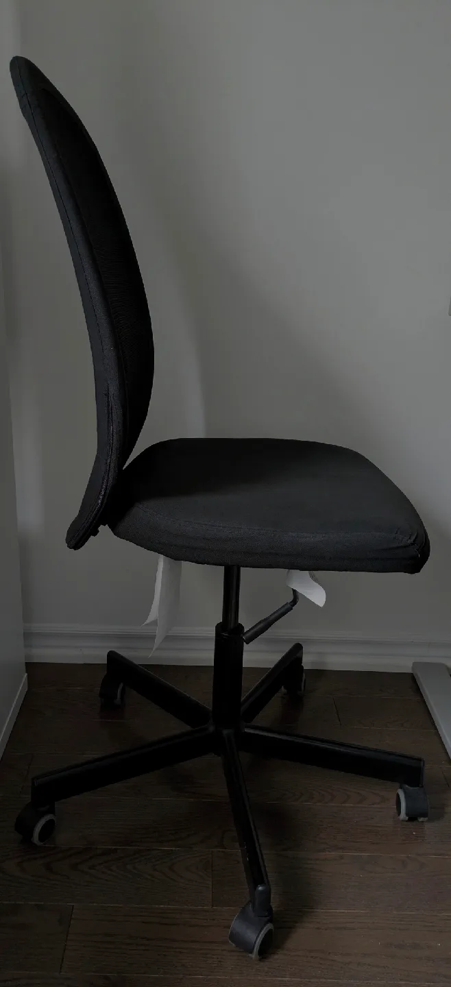 🥕 Black Swivel Office Chair from IKEA image indicator(2)