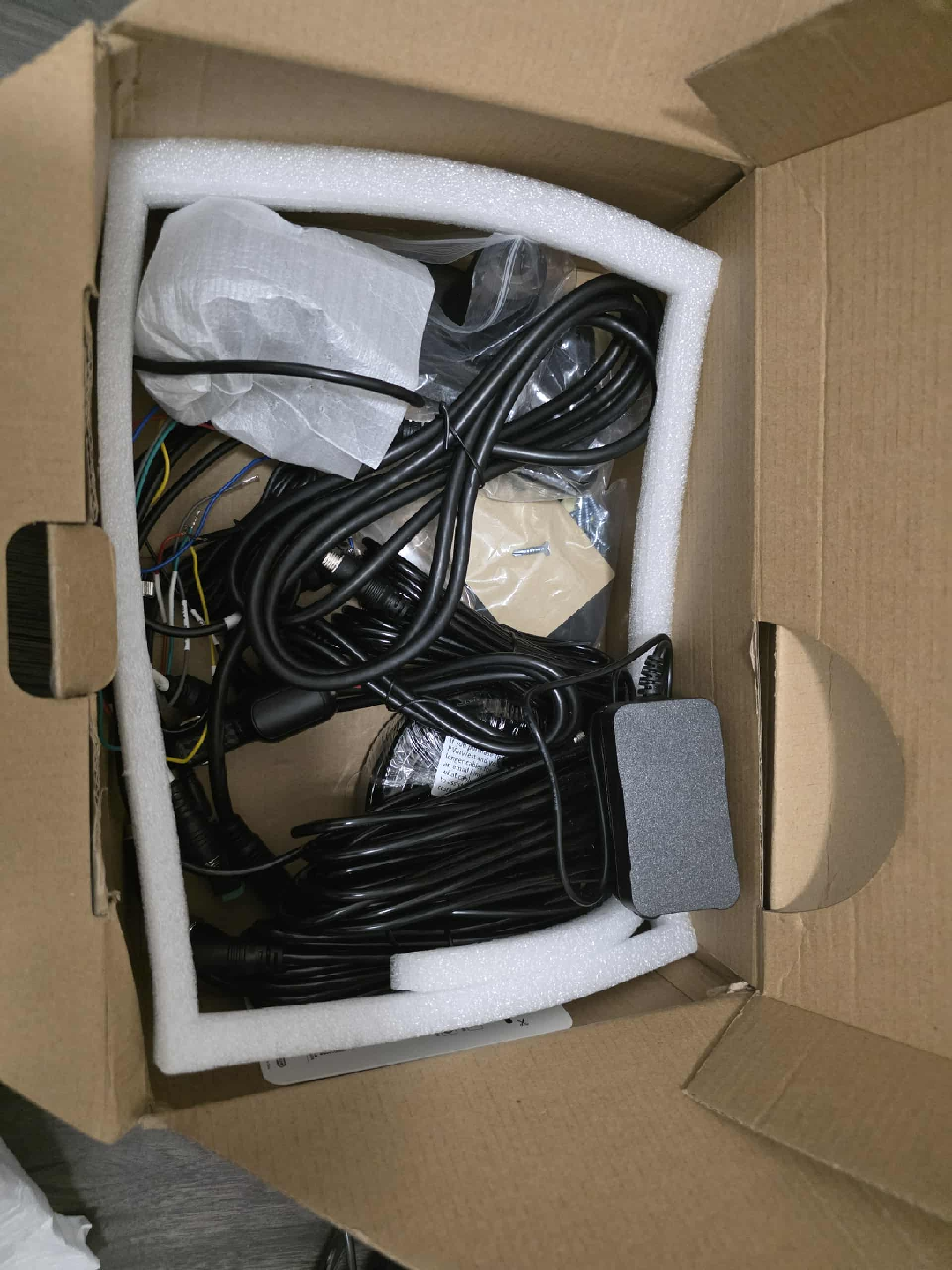 RVinWest 4K Camera System 10.36 inch screen - photo 4