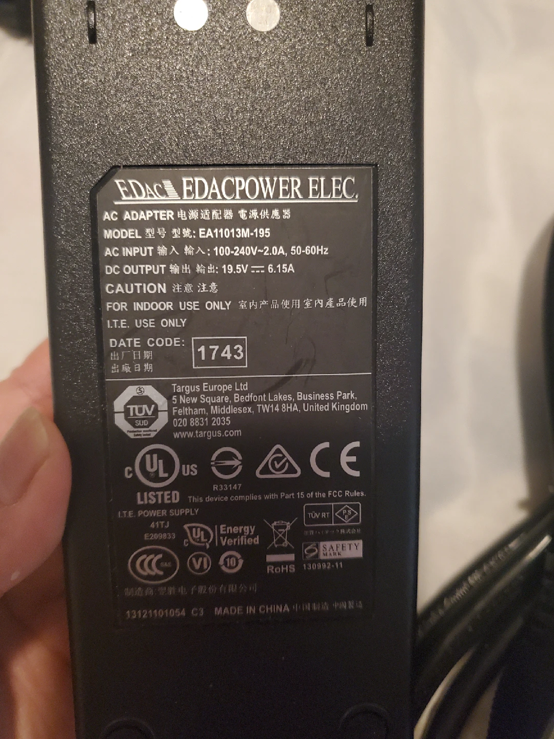 Laptop charger - photo 3