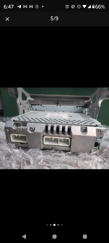 Toyota Yaris Double  Din Radio CD Player 08600-00980 OEM - photo 3