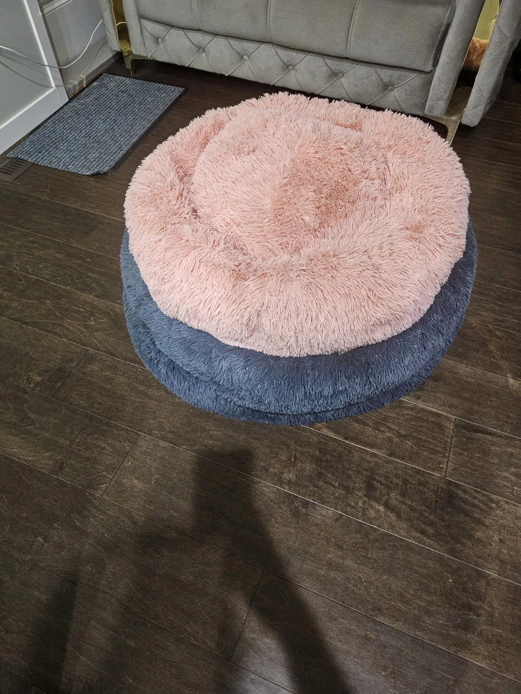 Fluffy Pet Beds(New never used)each $45 - photo 4