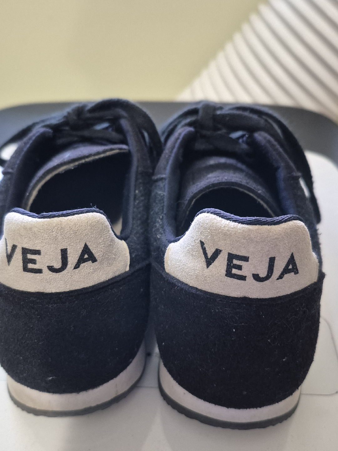 Veja Sneakers - Size US 6 or UK 4