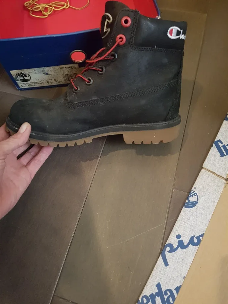 Champion x Timberland Boots - Size 5 image indicator(2)