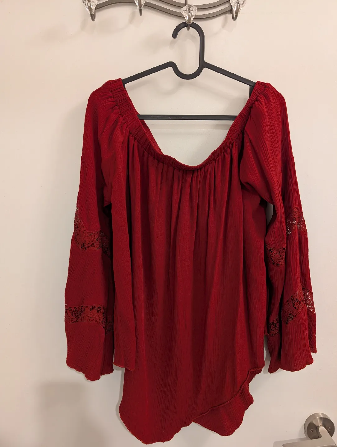 🧡 Red Off-the-Shoulder Blouse with Lace Detail