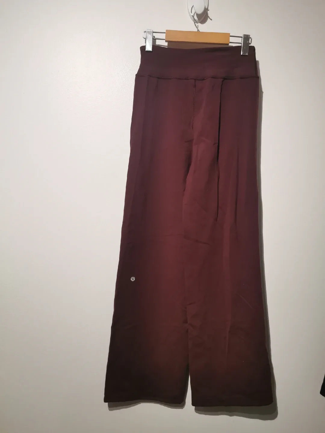 Lululemon Pants - Size 6 image indicator(6)