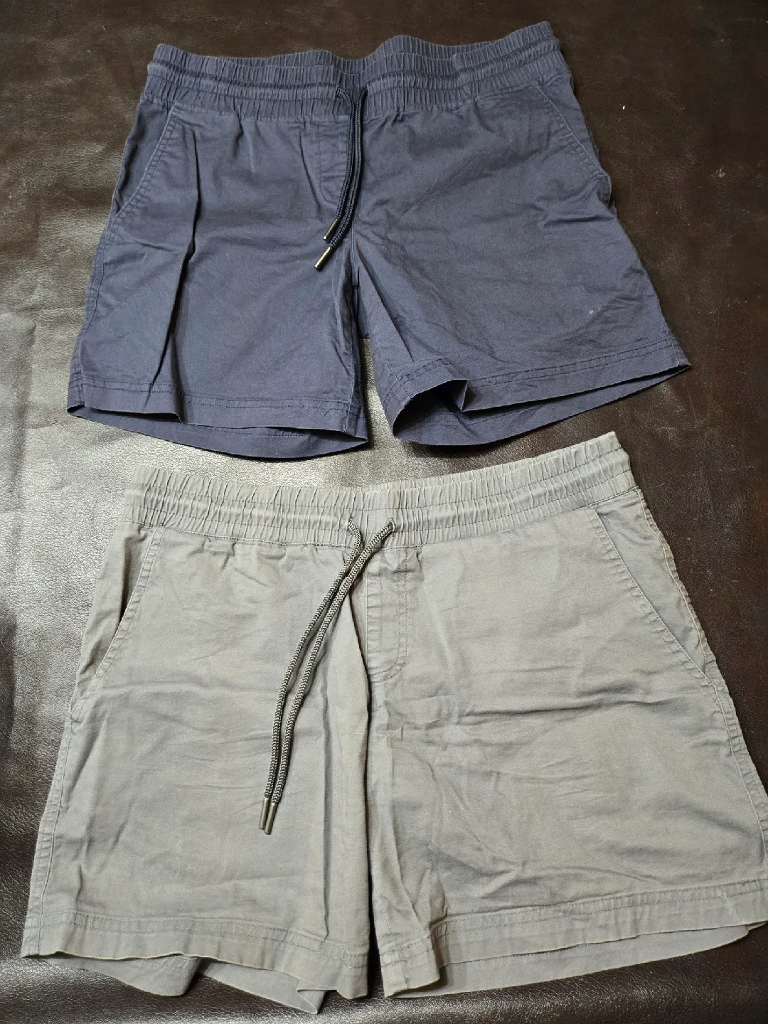 🧡🥕Assorted Clothing Bundle image indicator(5)